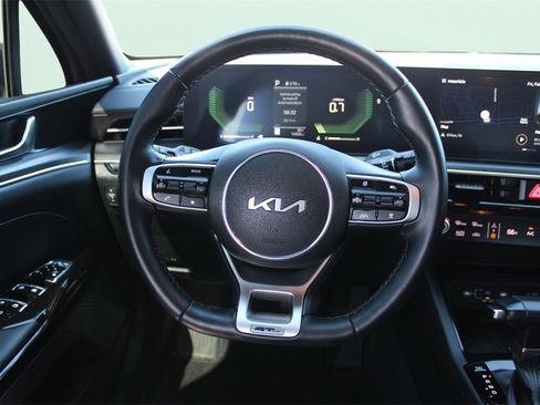 Used 2025 Kia K5 GT-Line image 16