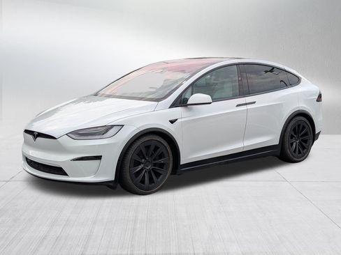 Used 2023 Tesla Model X AWD/4WD image 3