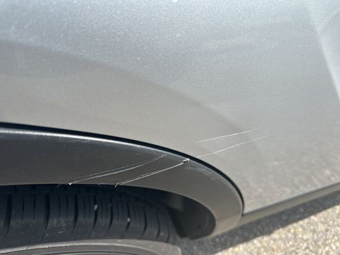 Used 2020 Buick Encore Preferred FWD image 4