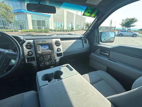 Used 2013 Ford F150 XLT w/ Luxury Equipment Group image 18