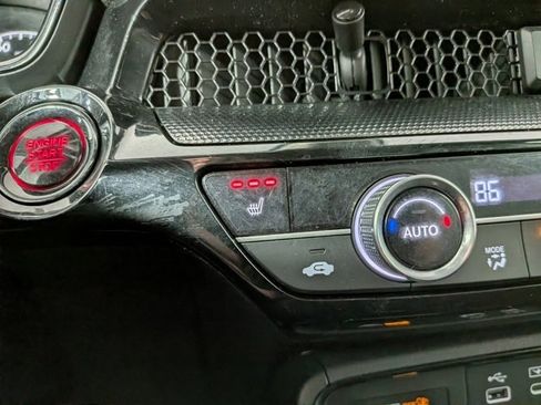 Used 2023 Honda CR-V EX-L image 7