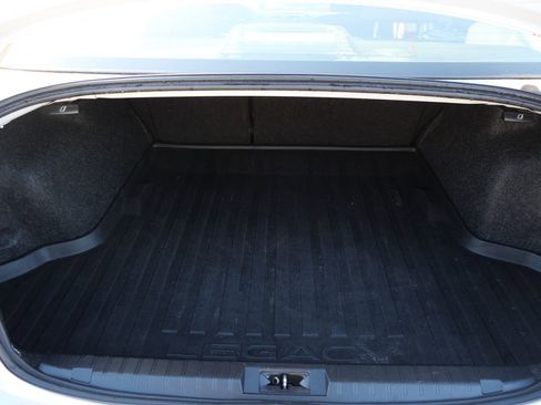 Used 2017 Subaru Legacy 2.5i Premium w/ Moonroof Package image 31