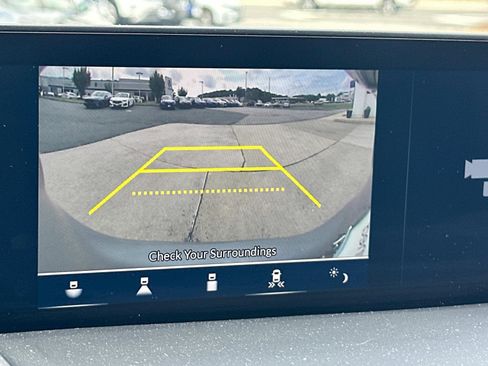 Used 2023 Acura RDX image 17