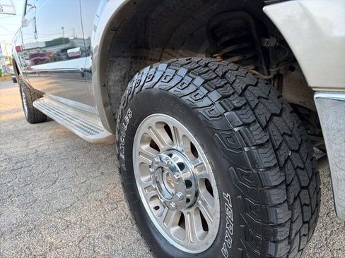 Used 2005 Ford F250 King Ranch AWD/4WD image 12