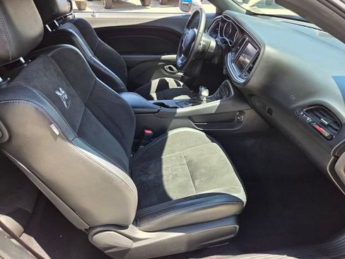 Used 2020 Dodge Challenger R/T Scat Pack RWD image 15