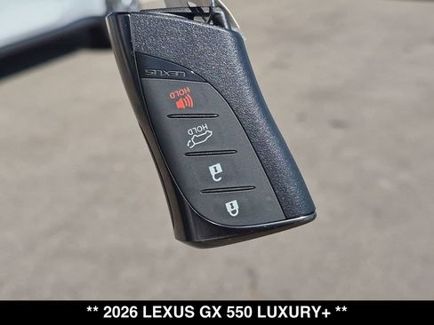 Used 2026 Lexus GX 550 w/ Accessory Package (2T) AWD/4WD image 29