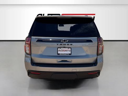 Used 2024 Chevrolet Tahoe Z71 w/ Luxury Package AWD/4WD image 6