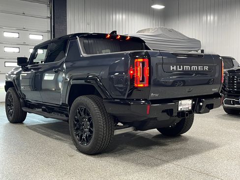 New 2025 GMC Hummer EV 2X image 2