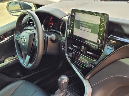 Used 2024 Toyota Camry XSE image 11