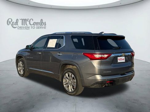 Used 2020 Chevrolet Traverse Premier image 3