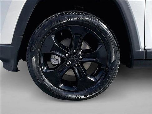 Used 2020 Jeep Compass Altitude image 10