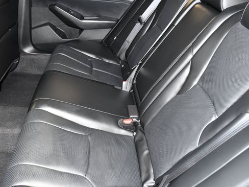 Used 2024 Honda Accord Sport image 47