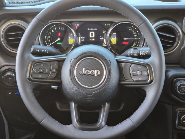 Used 2023 Jeep Wrangler Unlimited w/ Cold Weather Group AWD/4WD image 26