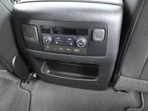 Used 2020 Chevrolet Tahoe Premier RWD image 25