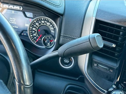 Used 2024 RAM 2500 Laramie image 25