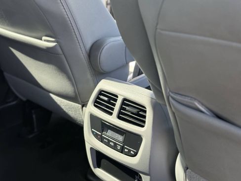 Used 2020 Honda Pilot EX-L image 19