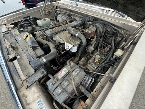 Used 1992 Dodge D/W Truck 350 AWD/4WD image 28