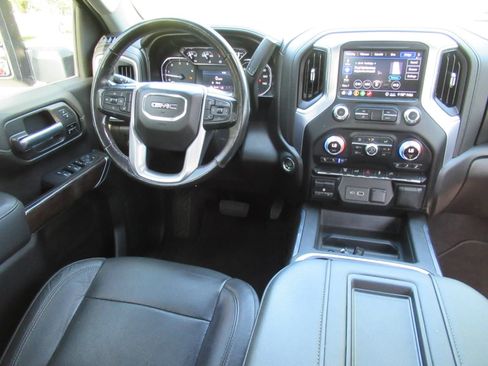 Used 2020 GMC Sierra 2500 SLT w/ SLT Convenience Package AWD/4WD image 15