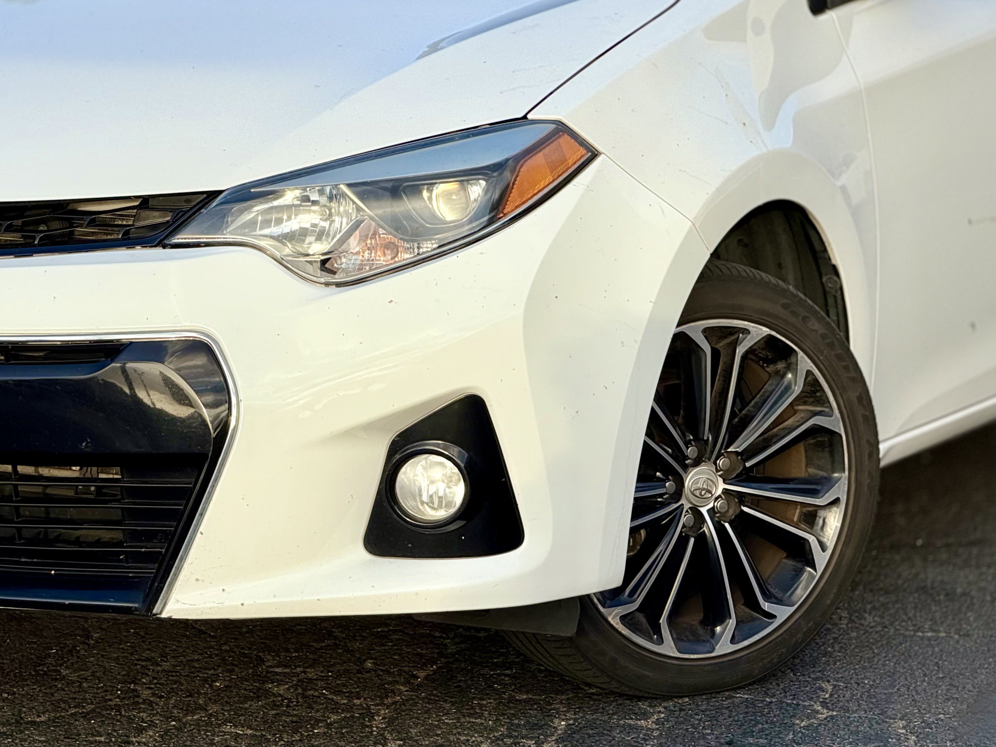 Used 2015 Toyota Corolla S w/ Protection Package FWD image 9