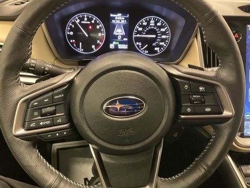 Used 2024 Subaru Outback Limited image 17