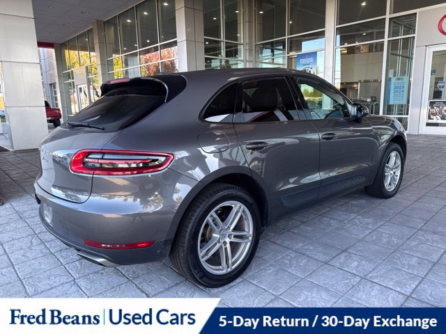 Used 2018 Porsche Macan AWD/4WD image 5