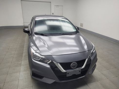 Used 2021 Nissan Versa SV FWD image 14