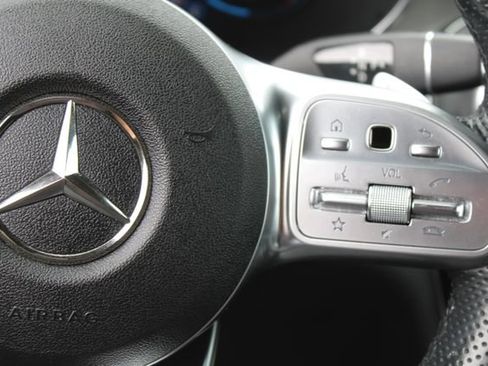Used 2022 Mercedes-Benz GLC 300 4MATIC Coupe image 20