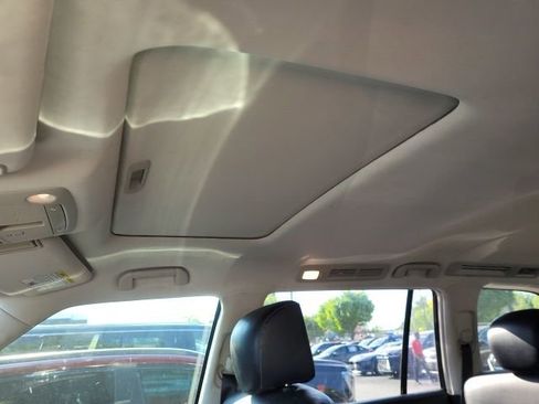 Used 2019 INFINITI QX80 Luxe w/ 22" Wheel Package image 2