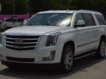 Used 2017 Cadillac Escalade ESV Luxury