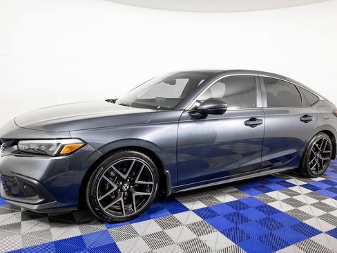 Used 2023 Honda Civic Sport Touring image 1