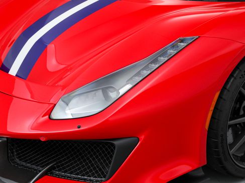 Certified 2019 Ferrari 488 Pista Coupe image 14