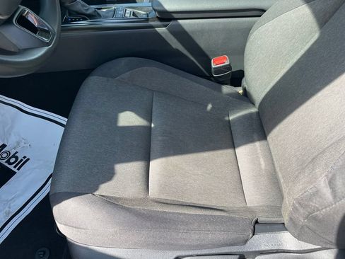 Used 2025 Toyota Camry LE FWD image 20