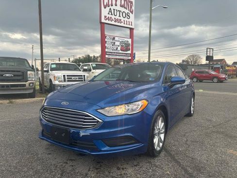 Used 2017 Ford Fusion SE image 9