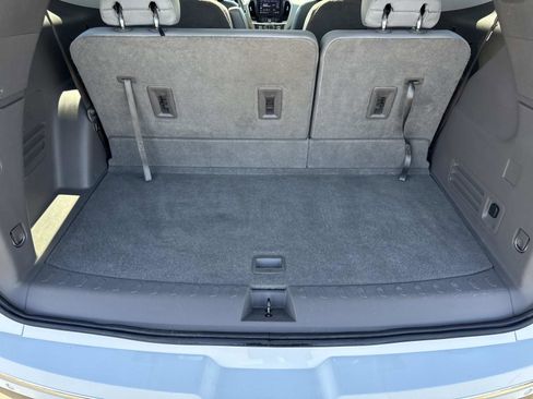Used 2020 Chevrolet Traverse Premier image 23