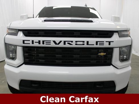 Used 2021 Chevrolet Silverado 2500 LT w/ Fleet Comfort Package image 3