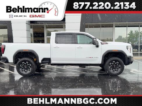 Used 2026 GMC Sierra 2500 AT4X AWD/4WD image 1