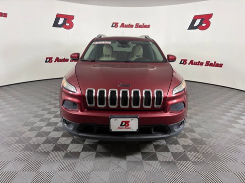 Used 2016 Jeep Cherokee Limited w/ Trailer Tow Group AWD/4WD image 11