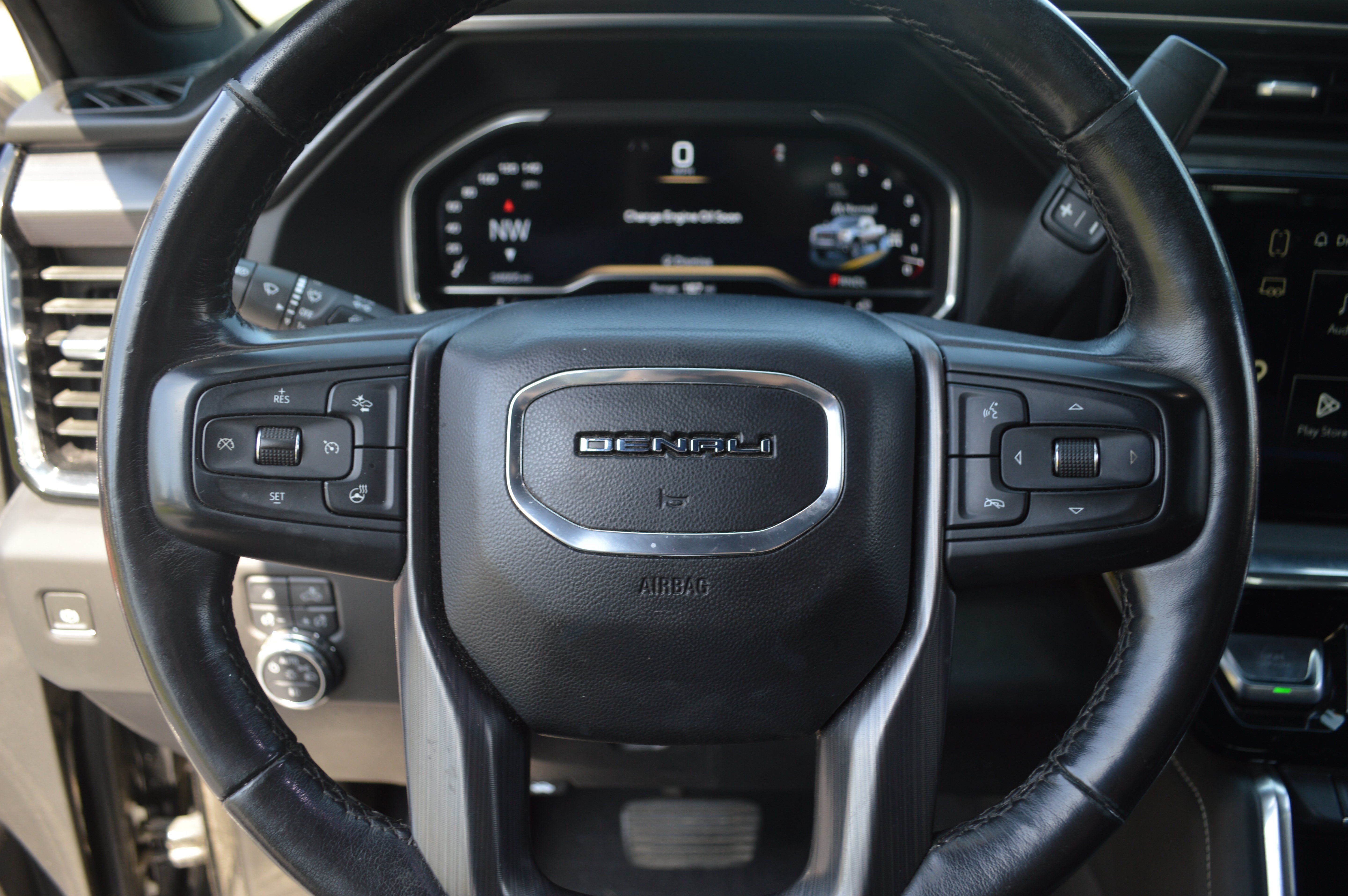 Used 2024 GMC Sierra 2500 Denali Ultimate AWD/4WD image 14