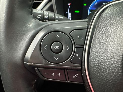 Used 2025 Toyota Corolla Cross AWD Hybrid w/ Convenience Package image 22