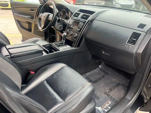 Used 2011 MAZDA CX-9 Touring w/ Moonroof & Bose Audio Pkg FWD image 28