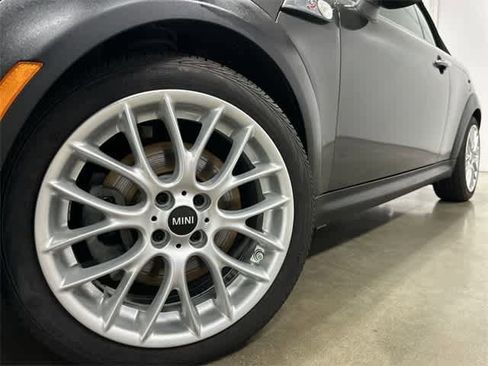 Used 2015 MINI Cooper S image 27