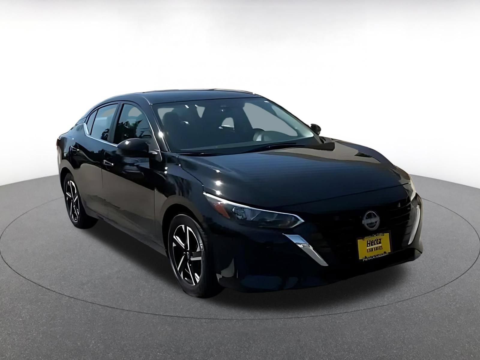 Used 2025 Nissan Sentra SV FWD image 3