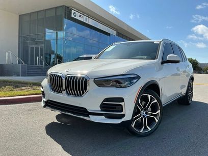 Certified 2023 BMW X5 sDrive40i w/ Premium Package
