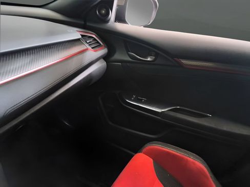 Used 2021 Honda Civic Type R image 21