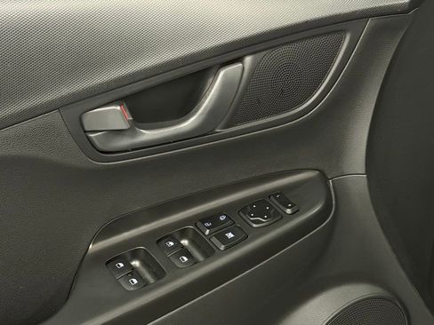 Certified 2023 Hyundai Kona SE image 13