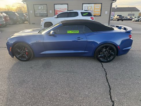 Used 2020 Chevrolet Camaro LT image 8