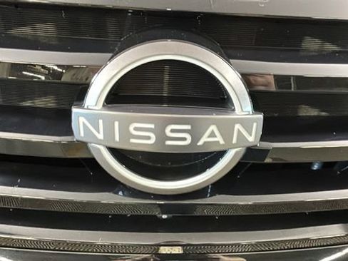 Used 2022 Nissan Pathfinder SL w/ SL Premium Package AWD/4WD image 8