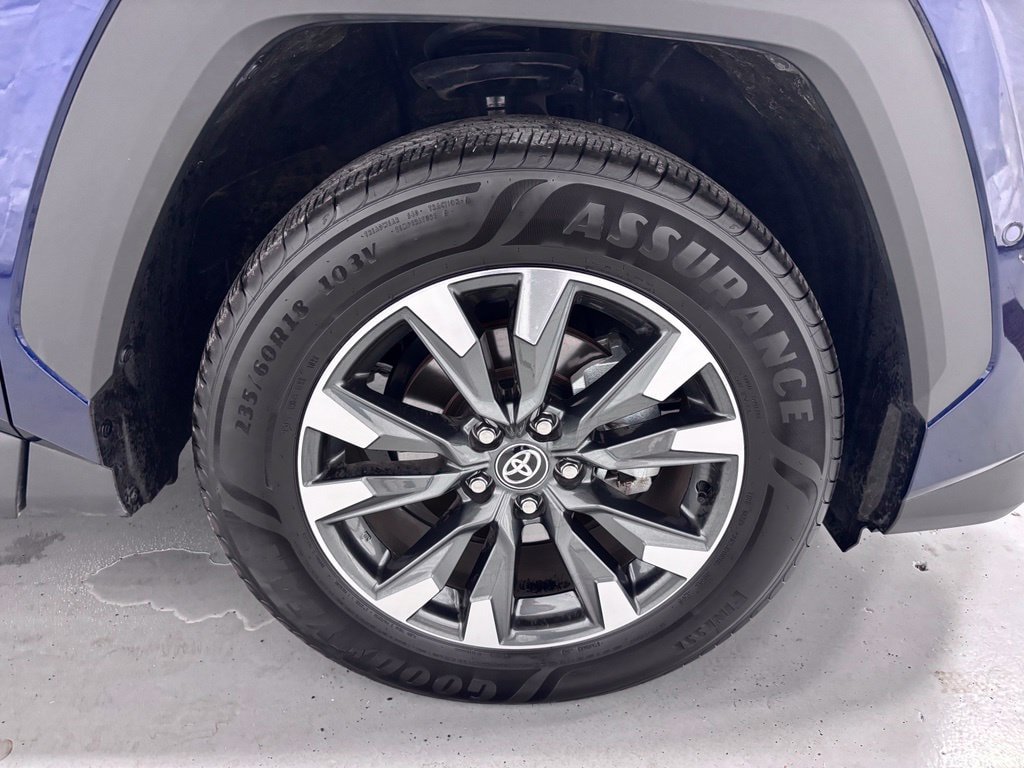Used 2026 Toyota RAV4 Limited AWD/4WD image 57