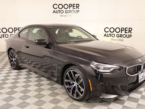 Used 2024 BMW 230i xDrive 230i xDrive w/ Convenience Package image 1