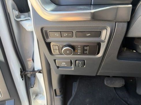 Used 2023 Ford F150 Lariat AWD/4WD image 44